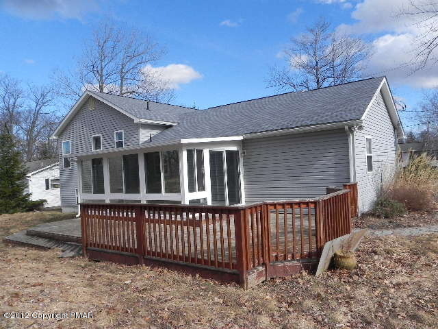 3402 Cumberland Road Tobyhanna, PA 18466 - Photo 6 of 7 rear view