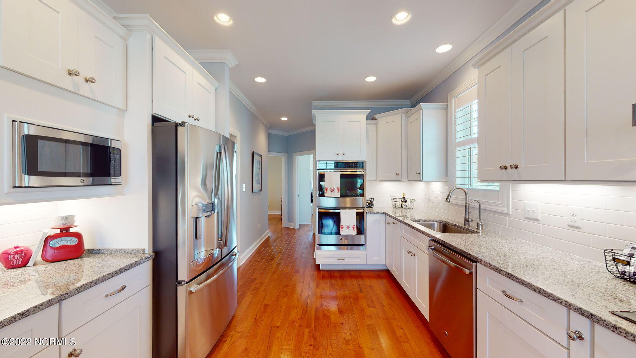 214 Coventry Road Morehead City, NC 28557 - Photo 19 of 49 38-web-or-mls-214-Coventry-Road-Morehead