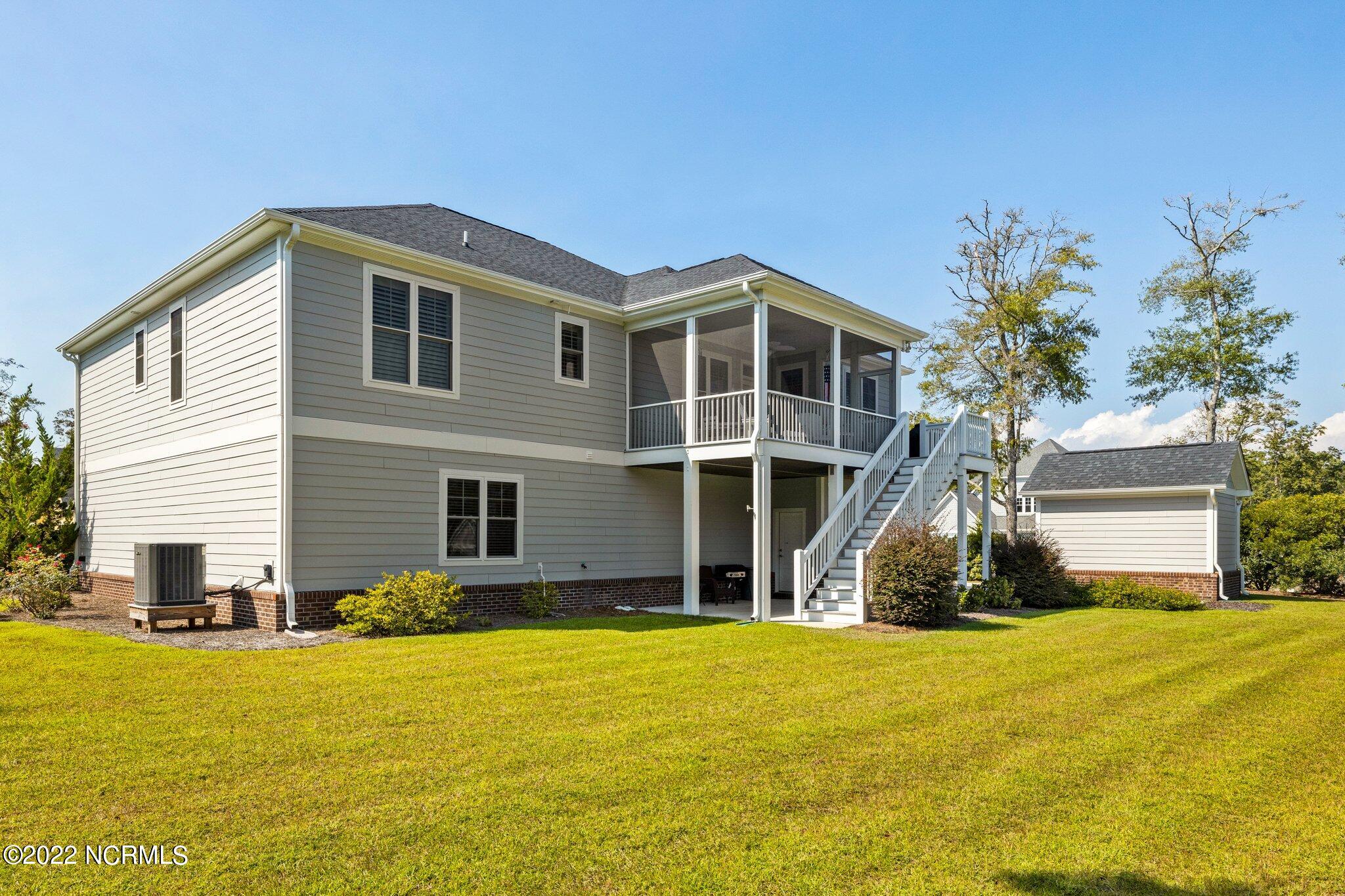214 Coventry Road Morehead City, NC 28557 - Photo 3 of 49 4-web-or-mls-_S3A1764