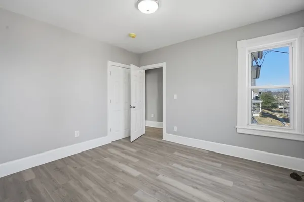 $450,000 | 101-103 Oak Street, Springfield, MA 01151