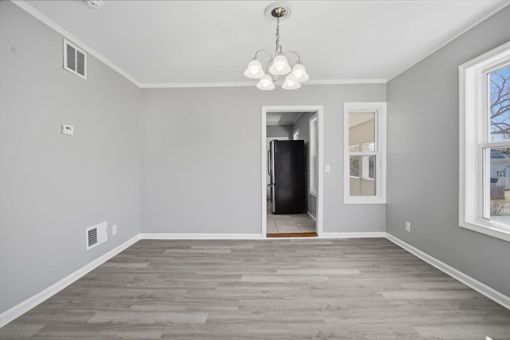 101-103 Oak Street Springfield, MA 01151 - Photo 18 of 35