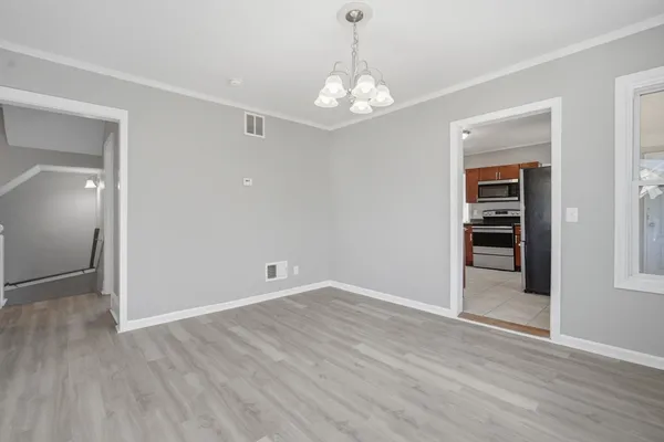 $450,000 | 101-103 Oak Street, Springfield, MA 01151