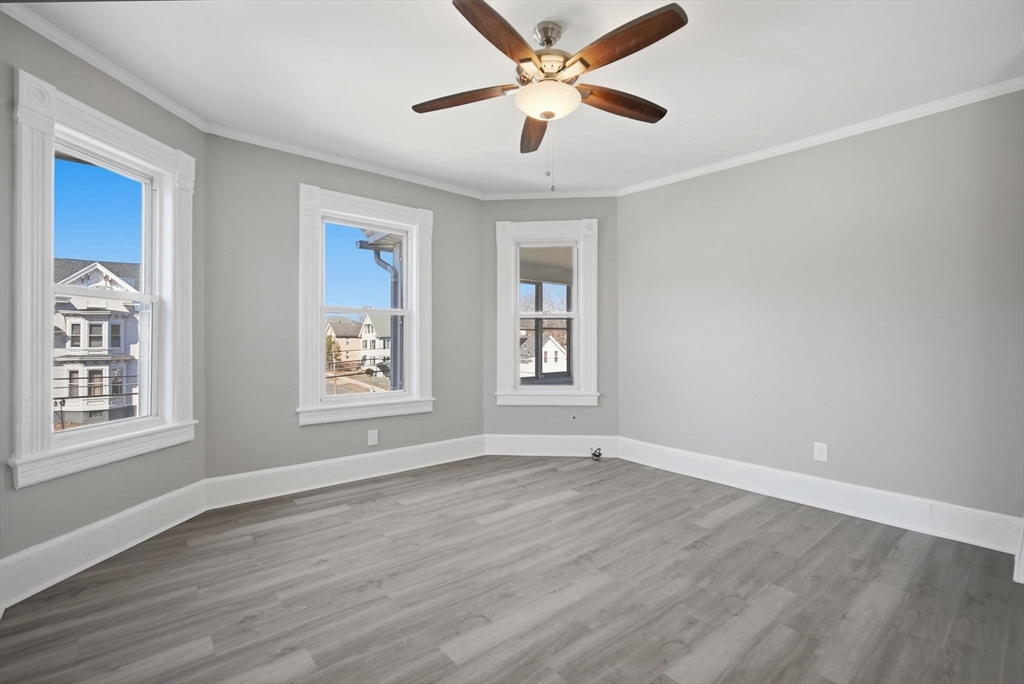 101-103 Oak Street Springfield, MA 01151 - Photo 20 of 35