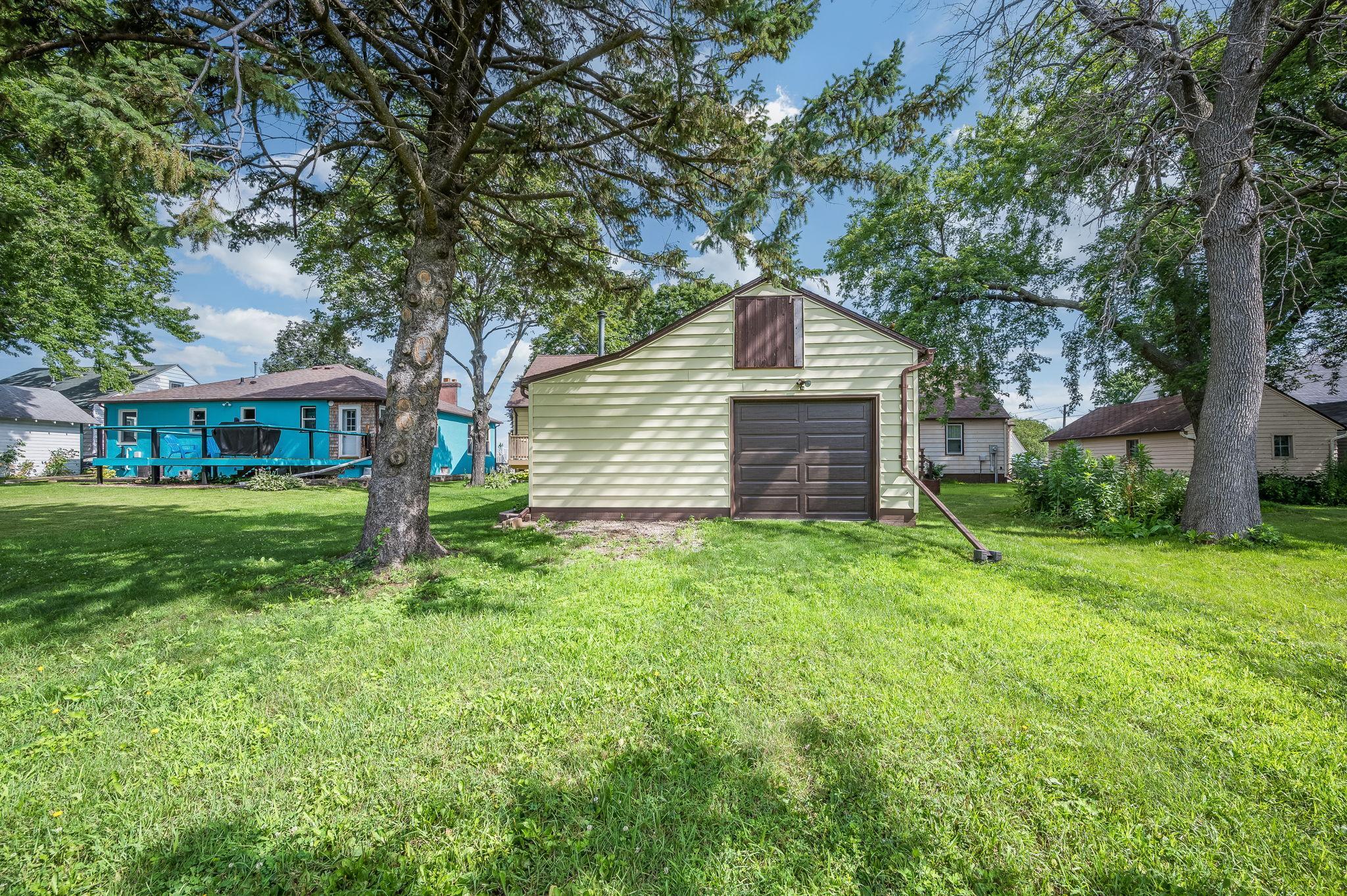 1206 Webster Street Fairmont, MN 56031 - Photo 32 of 43