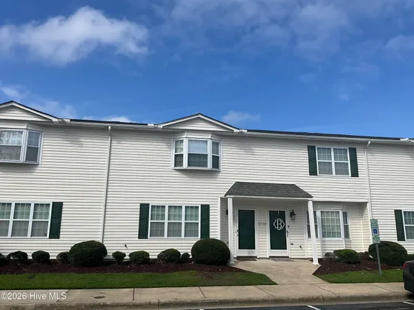 $170,000 | 1222 Cross Creek Circle, Unit W3, Greenville, NC 27834