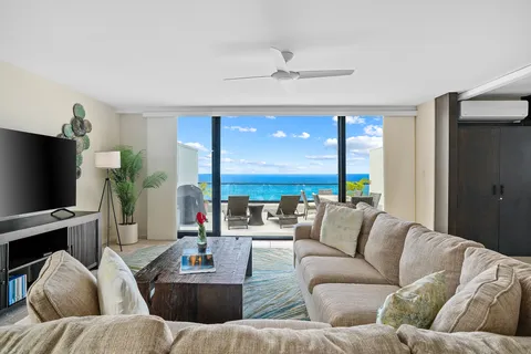 $2,540,000 | 5454 Ka Haku Road, Unit 307, Princeville, HI 96722