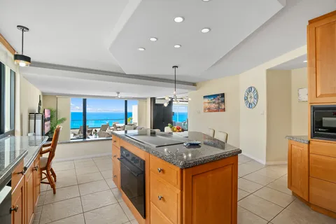 $2,540,000 | 5454 Ka Haku Road, Unit 307, Princeville, HI 96722