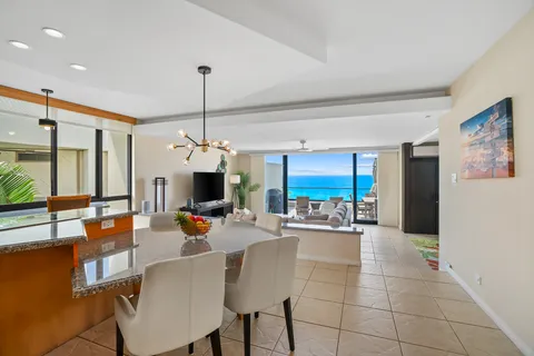 $2,540,000 | 5454 Ka Haku Road, Unit 307, Princeville, HI 96722