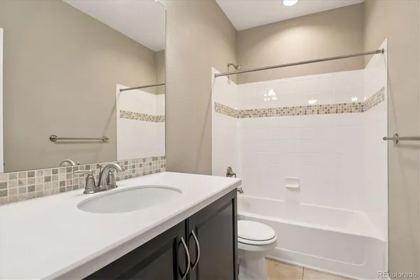$900,000 | 8404 East 55th Place, Denver, CO 80238