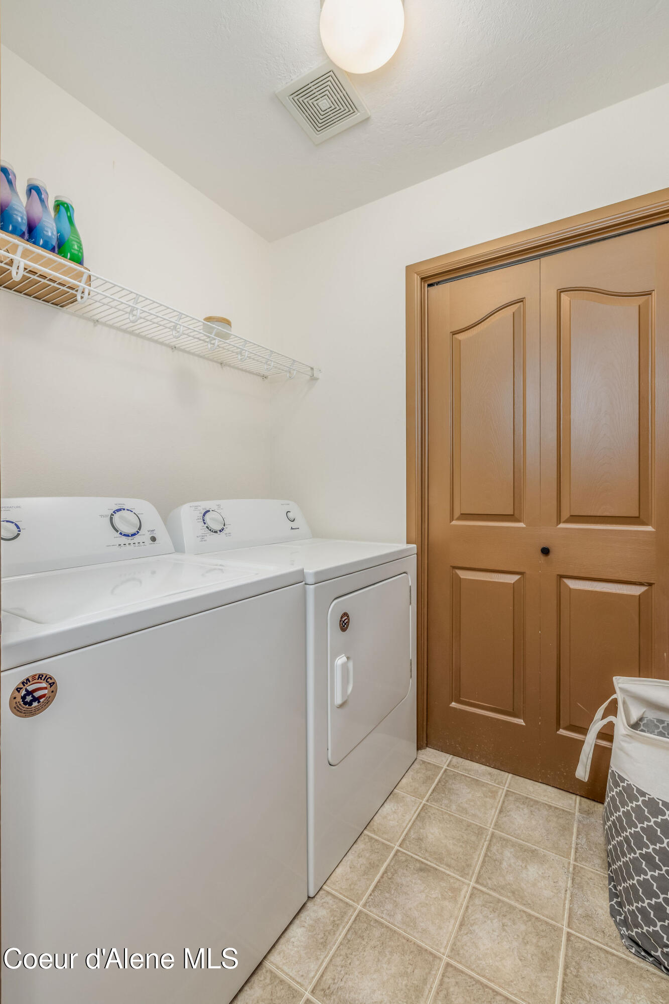 1154 West Willow Lake Loop Coeur D'Alene, ID 83815 - Photo 18 of 26 Upstairs laundry