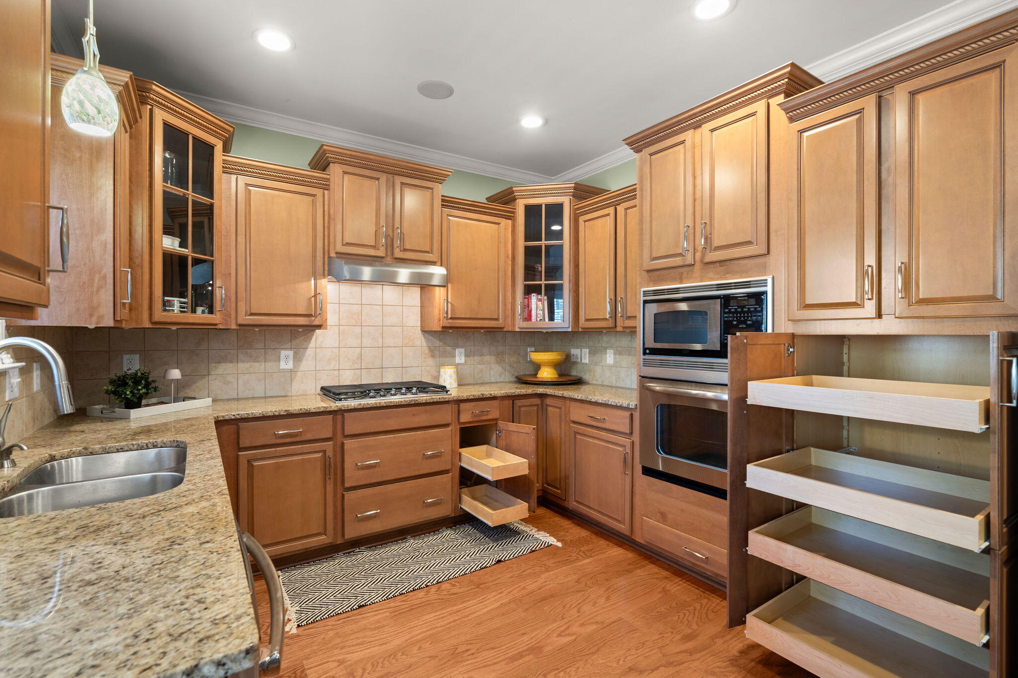 101 Ribbon Road Summerville, SC 29483 - Photo 18 of 57 20
