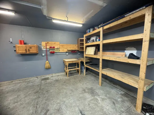 $1,950 | 3878 South Bushmill Drive, Bloomington, IN 47403