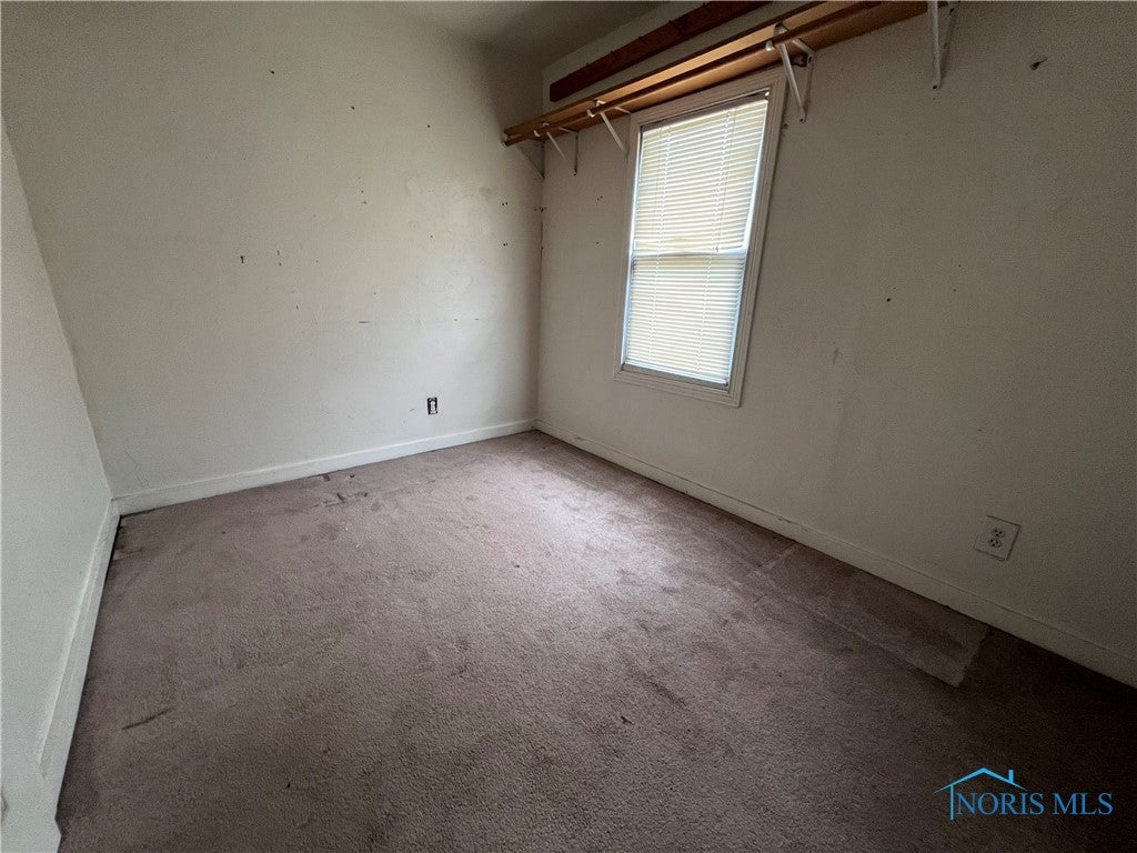4623 Douglas Road Toledo, OH 43613 - Photo 12 of 22 Gallery Image 12