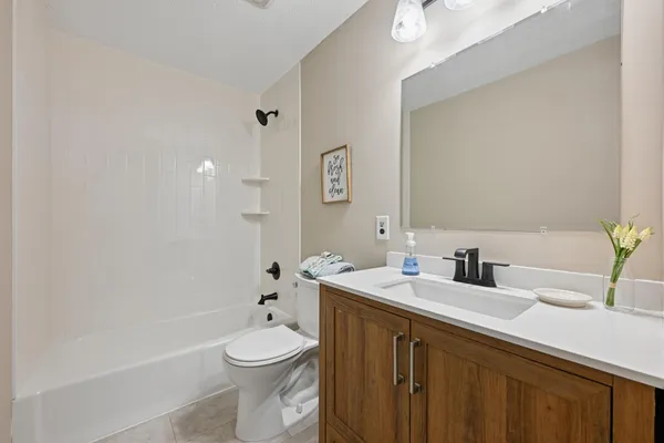 $339,900 | 923 123rd Lane Northwest, Coon Rapids, MN 55448