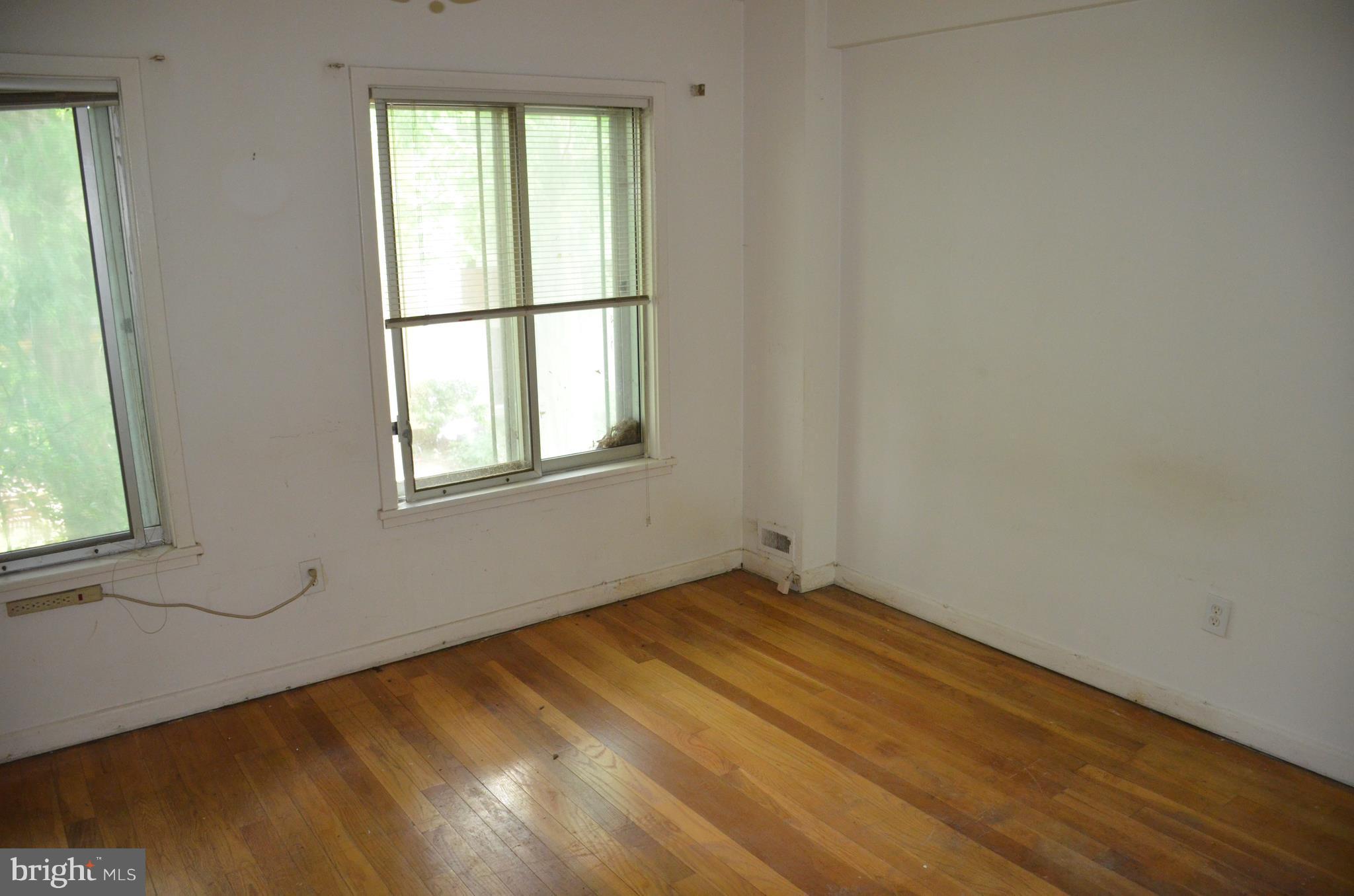 843 3rd Street Southwest, Unit 302 Washington, DC 20024 - Photo 16 of 30 Bedroom (Master)