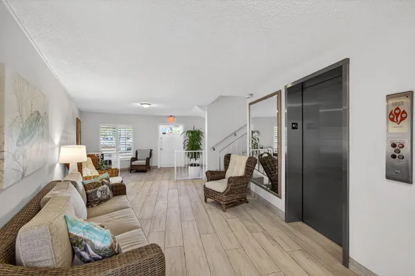 $799,900 | 120 Celestial Way, Unit 309, Juno Beach, FL 33408