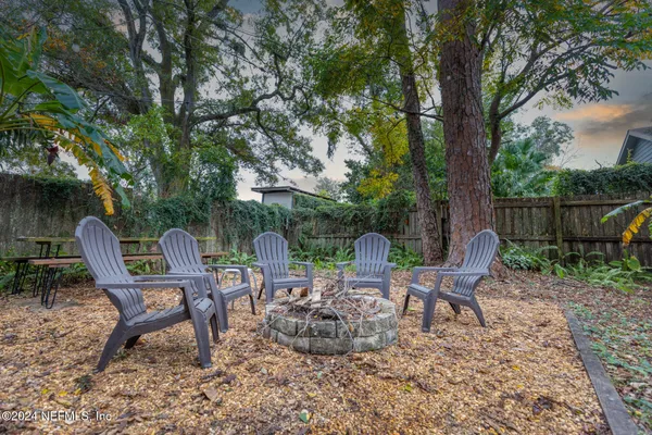 $2,195 | 4620 Attleboro Street, Jacksonville, FL 32205
