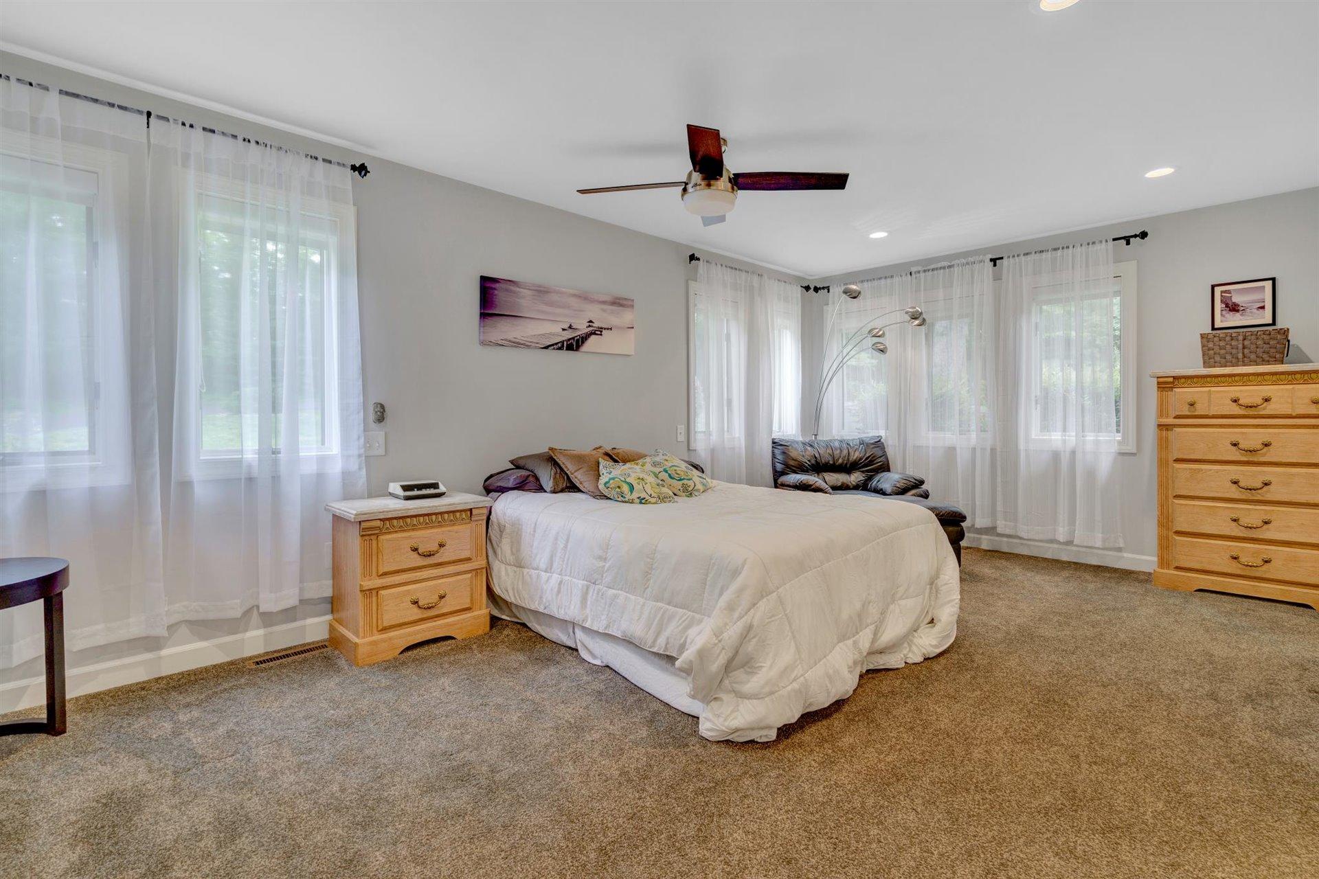1418 Waldheim Road Salem, VA 24153 - Photo 40 of 63 16-051220210010