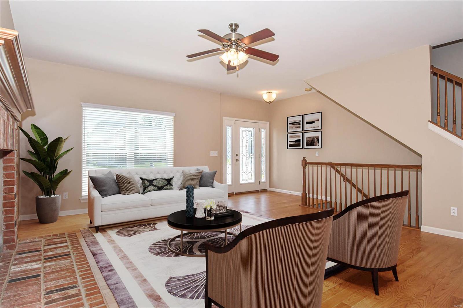 907 Palomino Path High Ridge, MO 63049 - Photo 2 of 60