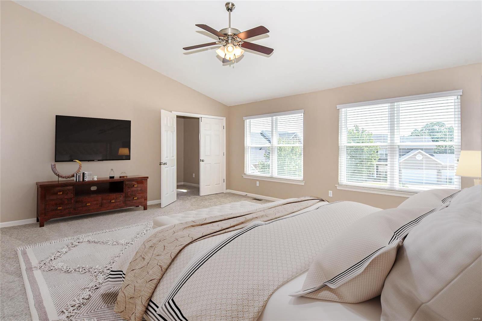 907 Palomino Path High Ridge, MO 63049 - Photo 21 of 60