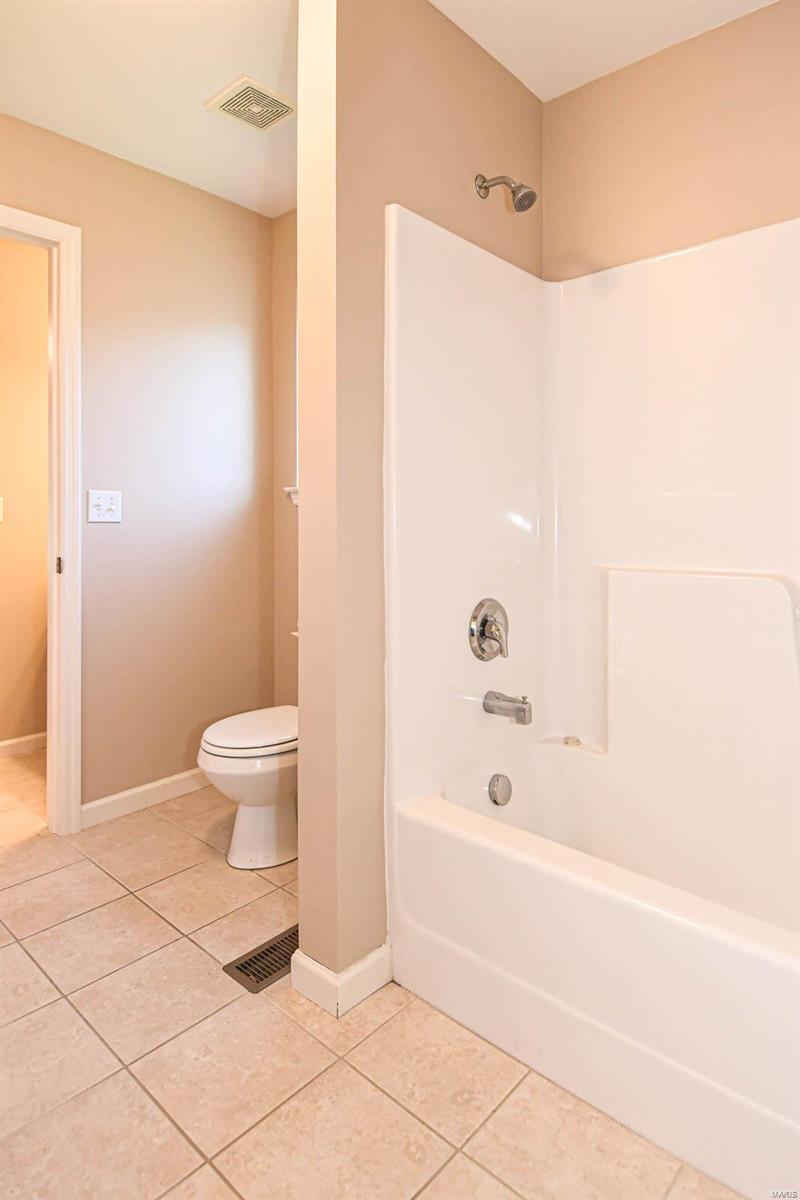 907 Palomino Path High Ridge, MO 63049 - Photo 38 of 60