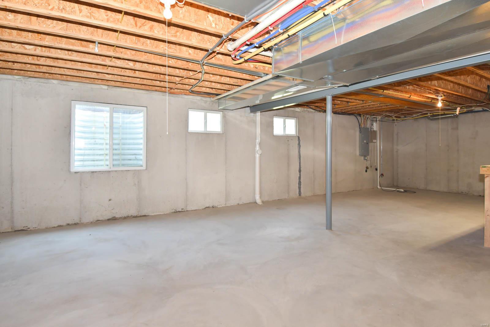 907 Palomino Path High Ridge, MO 63049 - Photo 44 of 60