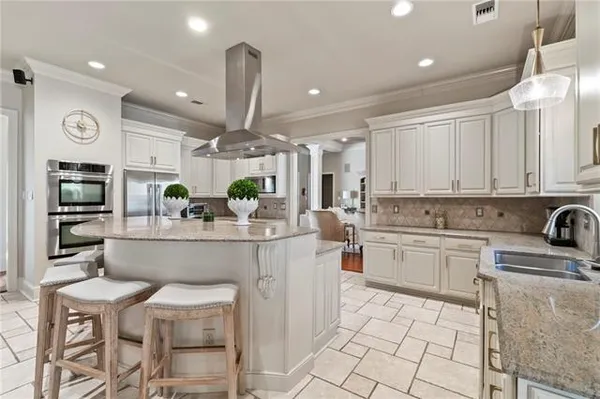 $1,195,000 | 130 Tchefuncta S Drive, Covington, LA 70433