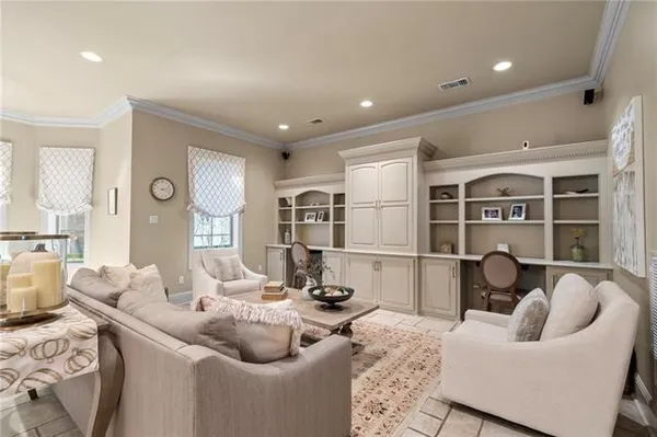 $1,195,000 | 130 Tchefuncta S Drive, Covington, LA 70433
