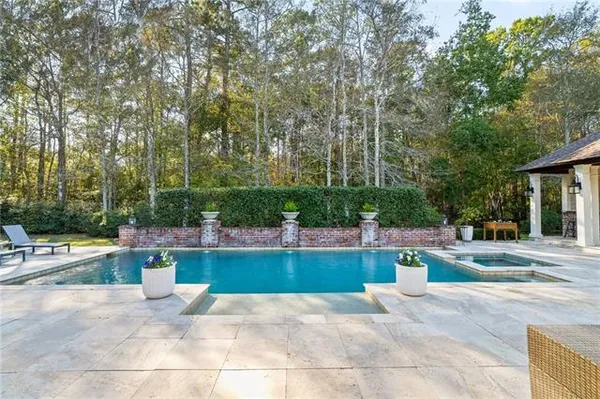 $1,195,000 | 130 Tchefuncta S Drive, Covington, LA 70433