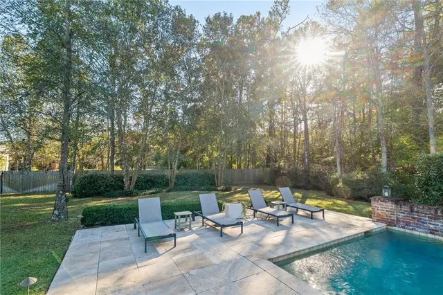 $1,249,000 | 130 Tchefuncta S Drive, Covington, LA 70433