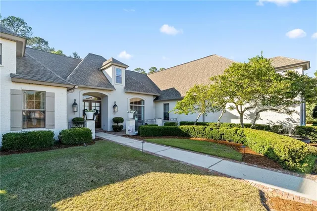$1,249,000 | 130 Tchefuncta S Drive, Covington, LA 70433