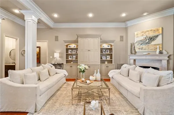 $1,195,000 | 130 Tchefuncta S Drive, Covington, LA 70433