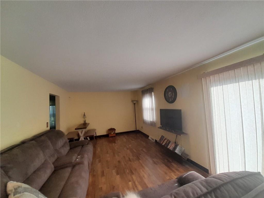 17 Herbst Road Coraopolis, PA 15108 - Photo 14 of 34