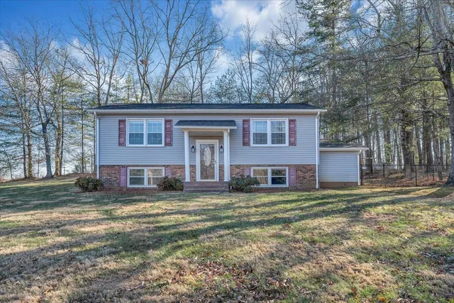 $300,000 | 105 Forest Hill Lane, Rocky Mount, VA 24151