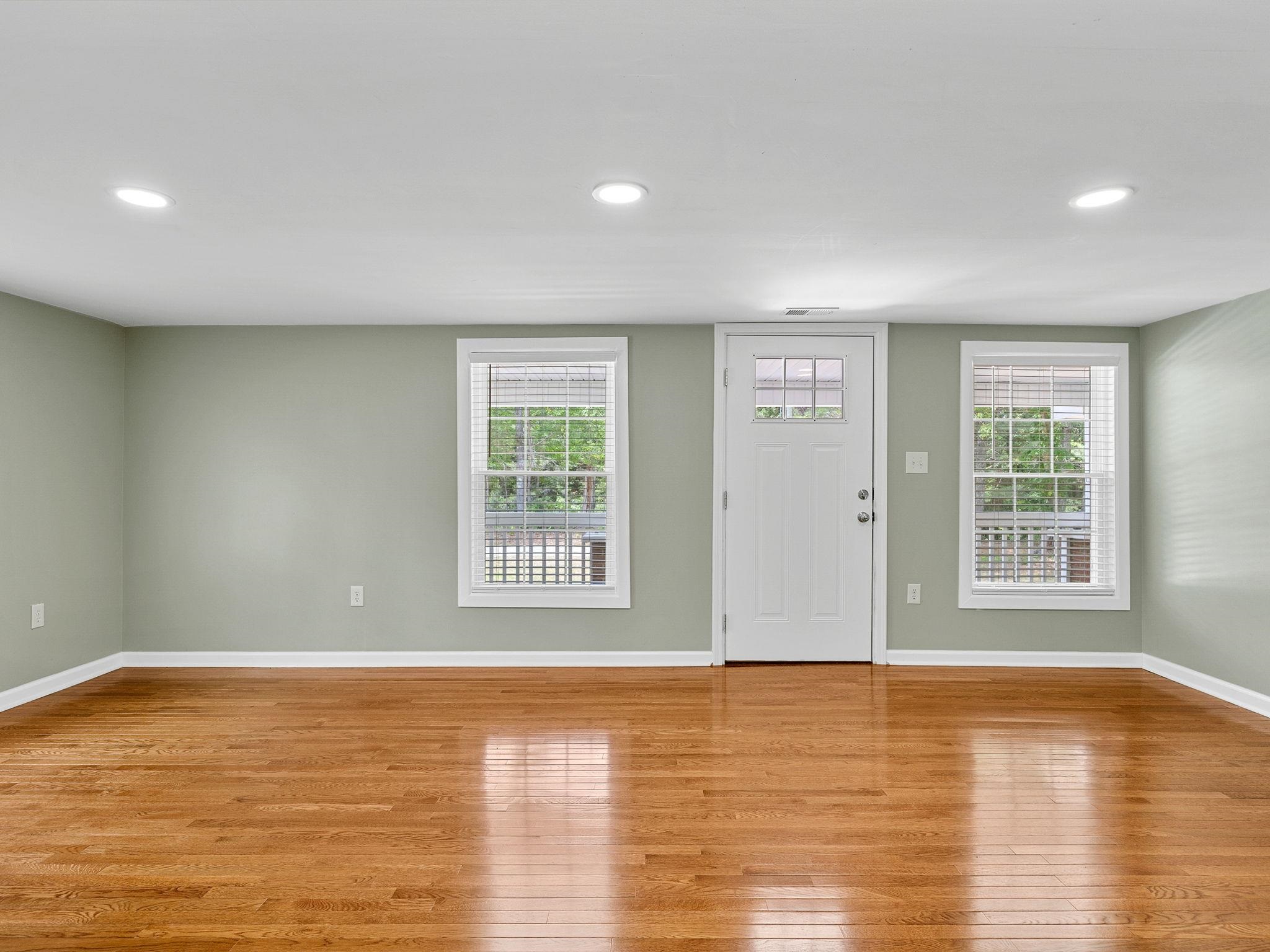 151 Oak Grove Road Landrum, SC 29356 - Photo 12 of 19 Gallery Image 12