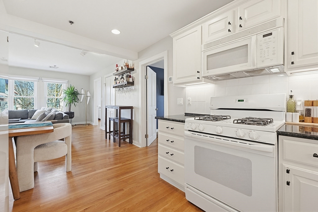 12 Benton Street, Unit 4 Stoneham, MA 02180 - Photo 15 of 36