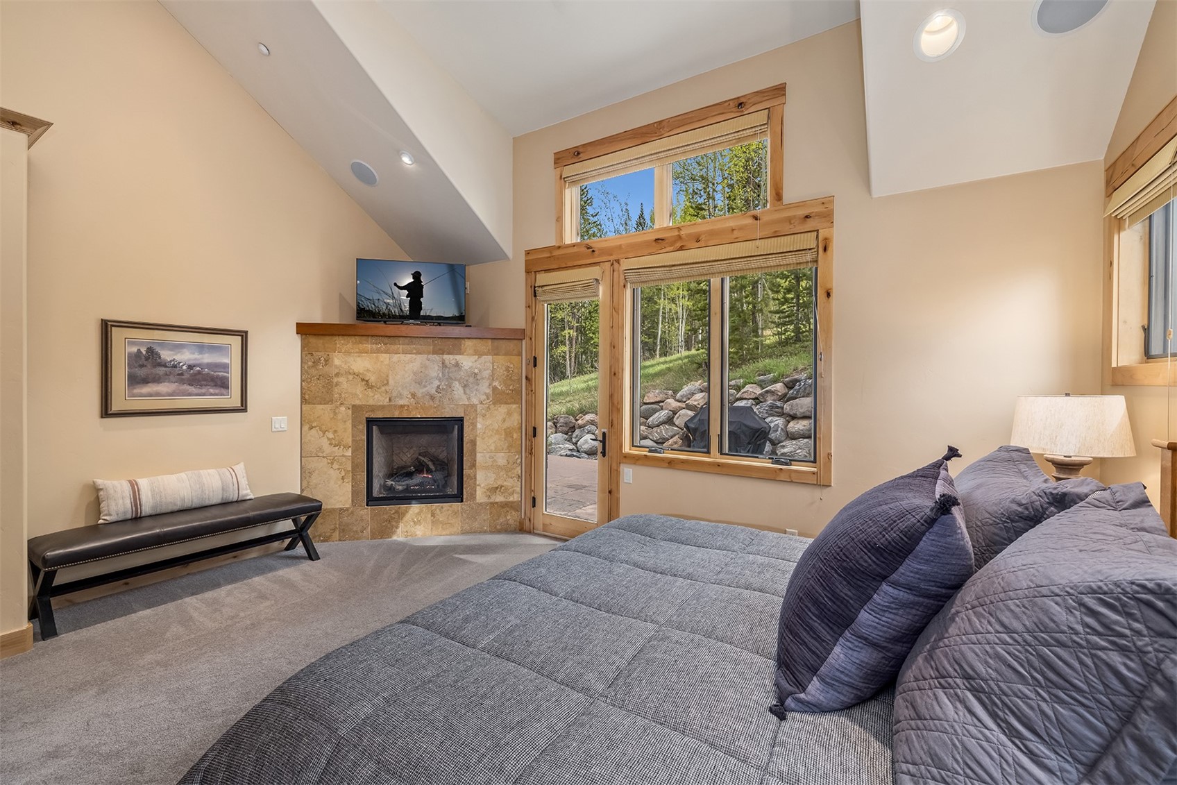 2655 Hunter's Knob Road Silverthorne, CO 80498 - Photo 22 of 50 Gallery Image 22