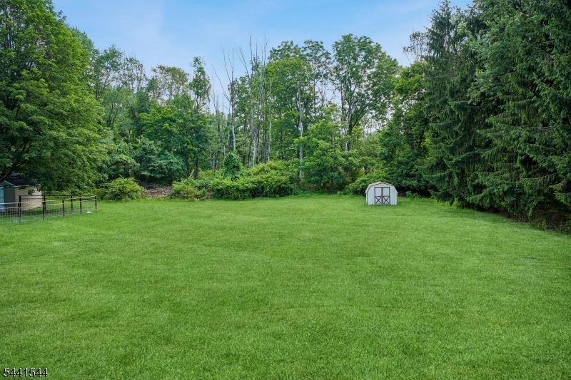 26 Longview Avenue Randolph, NJ 07869 - Photo 38 of 43
