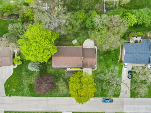 $645,000 | 19168 Chelton Drive, Beverly Hills, MI 48025
