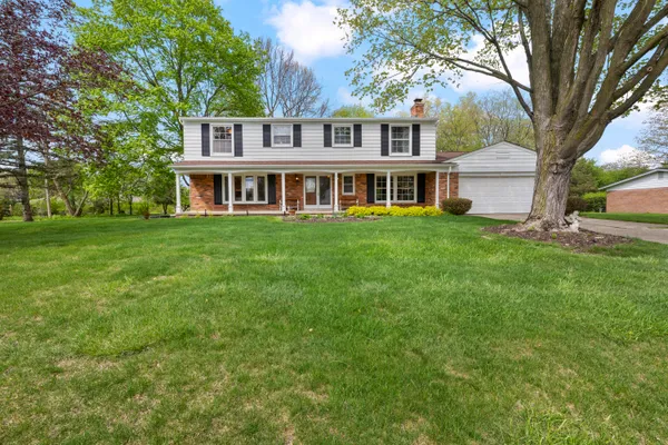 $645,000 | 19168 Chelton Drive, Beverly Hills, MI 48025