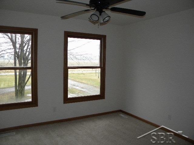 5925 North Graham Road Freeland, MI 48623 - Photo 18 of 27 31341777-17.JPG