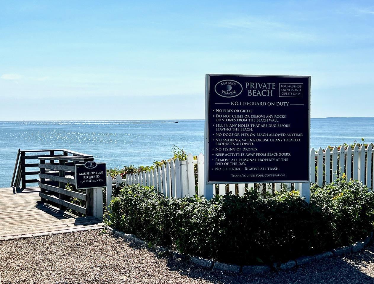 4 Race Point Road Mashpee, MA 02649 - Photo 4 of 37 a view of a building