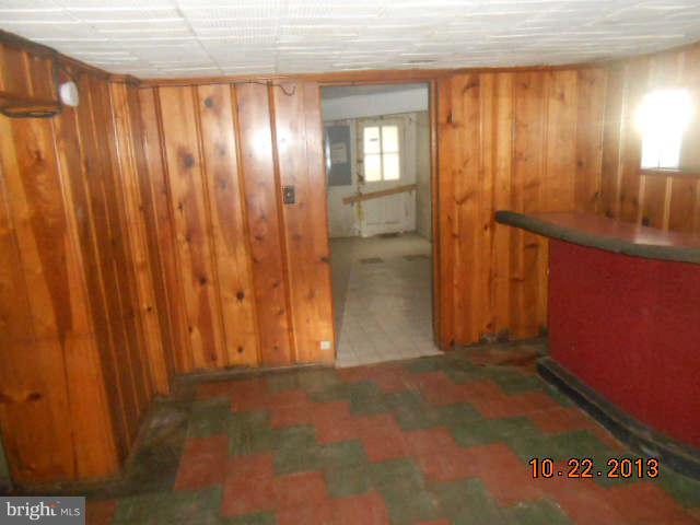 415 Normandy Avenue Baltimore, MD 21229 - Photo 11 of 13 Interior (General)