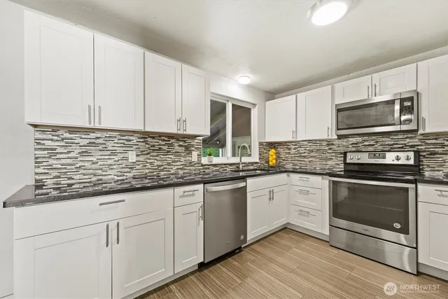 $379,000 | 4007 South Mayfield Street, Kennewick, WA 99337