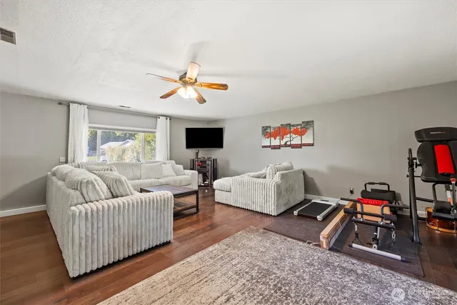 $379,000 | 4007 South Mayfield Street, Kennewick, WA 99337