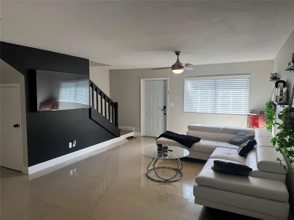 $2,250 | 6104 Channel Drive, Greenacres, FL 33463