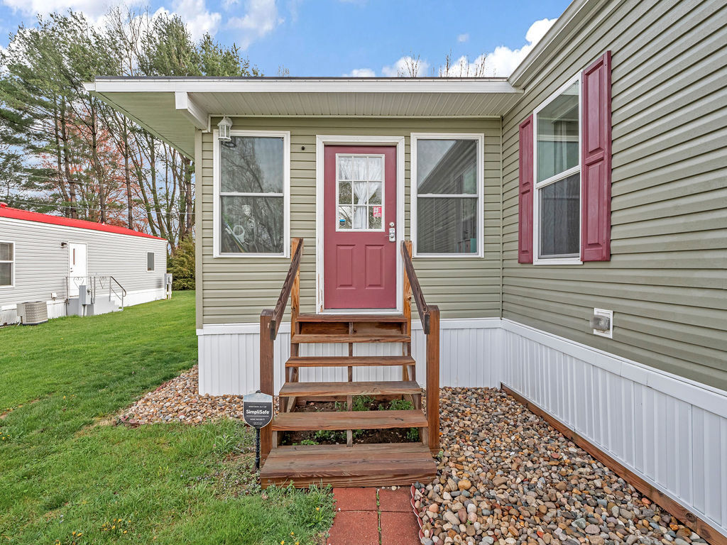 68 Bubble Loo Road Cloverdale, IN 46120 - Photo 4 of 27 Gallery Image 4