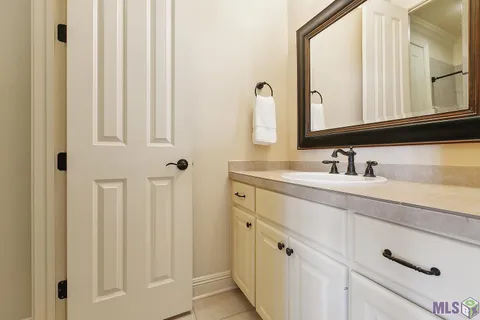 $600,000 | 13652 Kings Ct Avenue, Baton Rouge, LA 70810