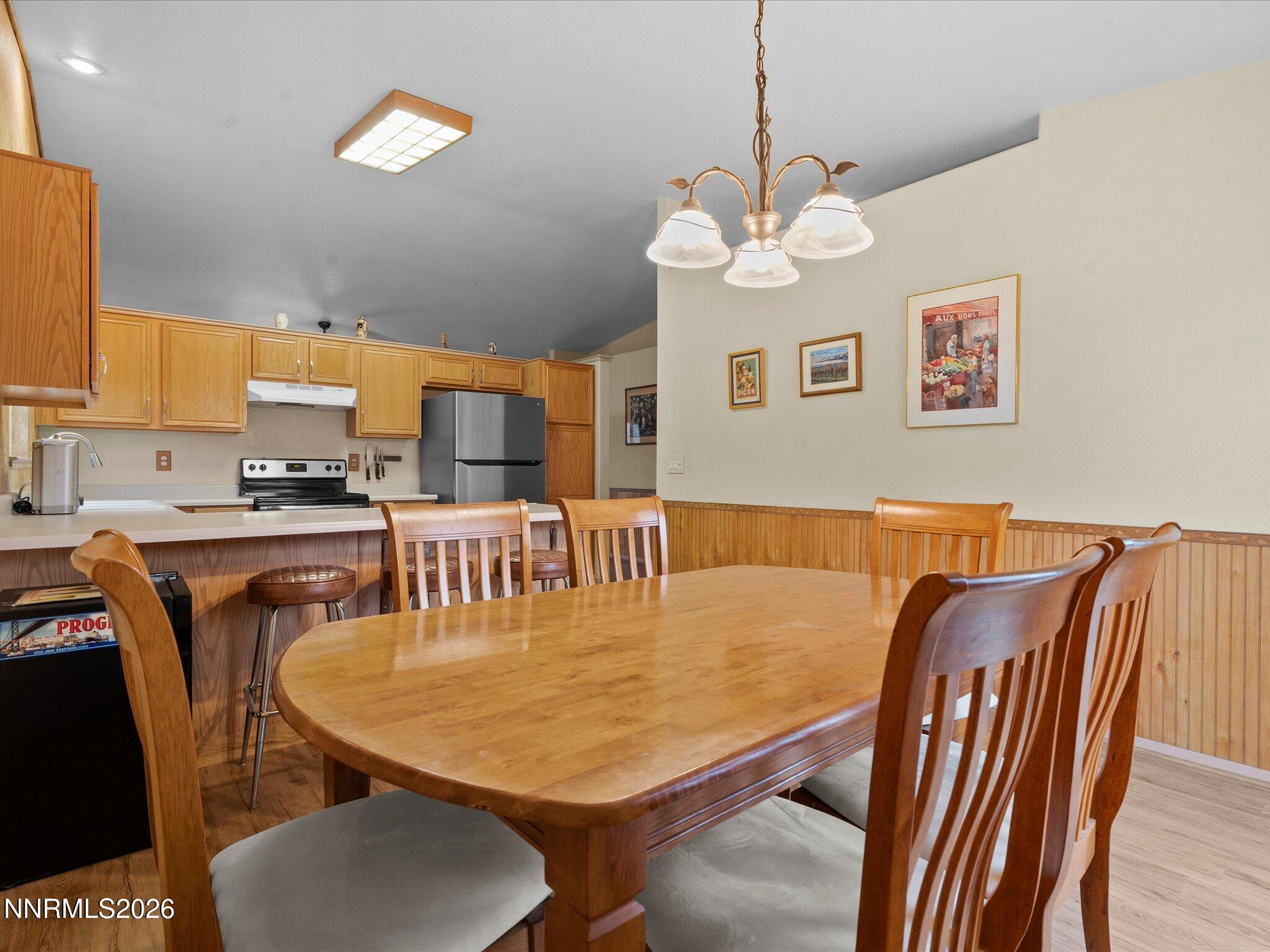 17839 Empire Court Reno, NV 89508 - Photo 12 of 34 15-17839 Empire Ct-165-55-193