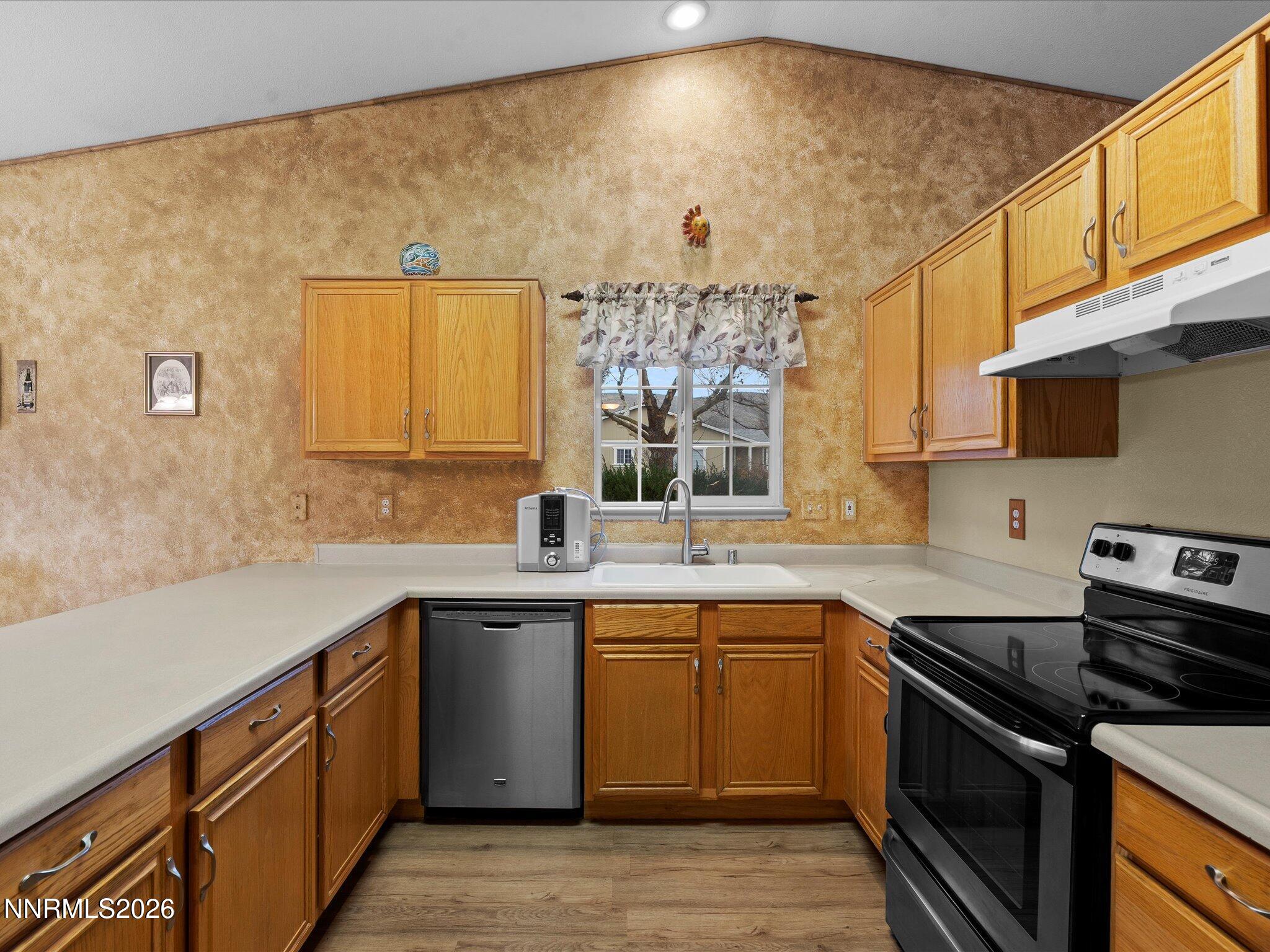 17839 Empire Court Reno, NV 89508 - Photo 23 of 34 25-17839 Empire Ct-165-55-163